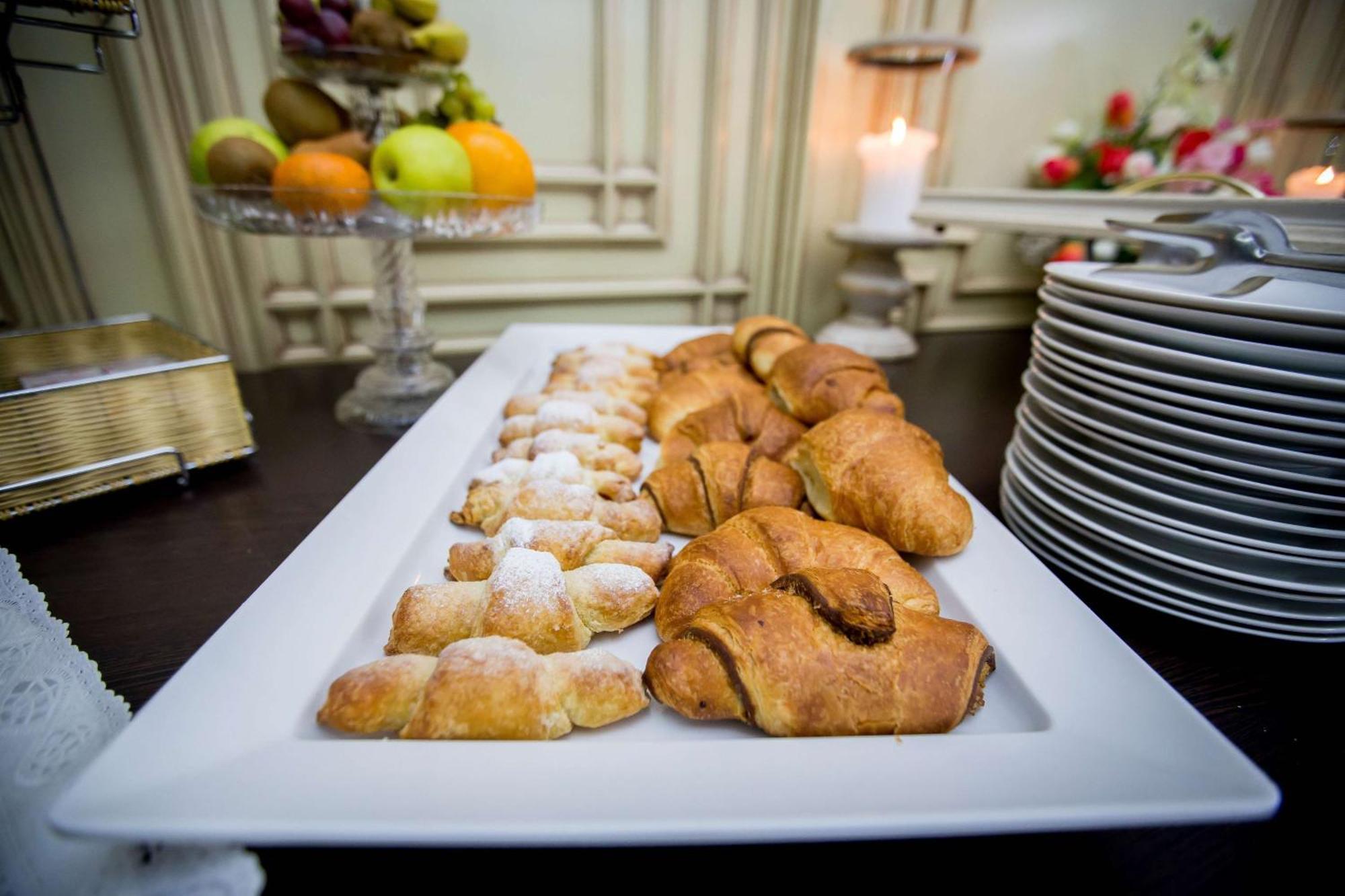 Best Western Central Hotel Arad Bagian luar foto