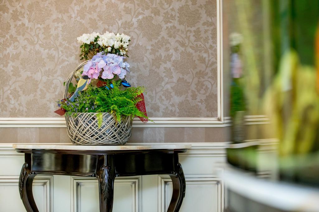Best Western Central Hotel Arad Bagian luar foto